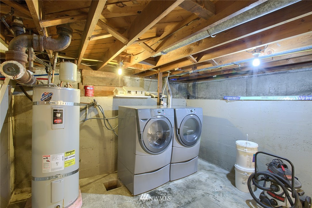 3016 Southeast 5th Street Renton, WA 98058 - Photo 8 of 9