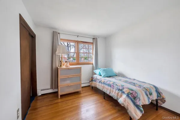$675,000 | 287 6th Avenue, St. James, NY 11780
