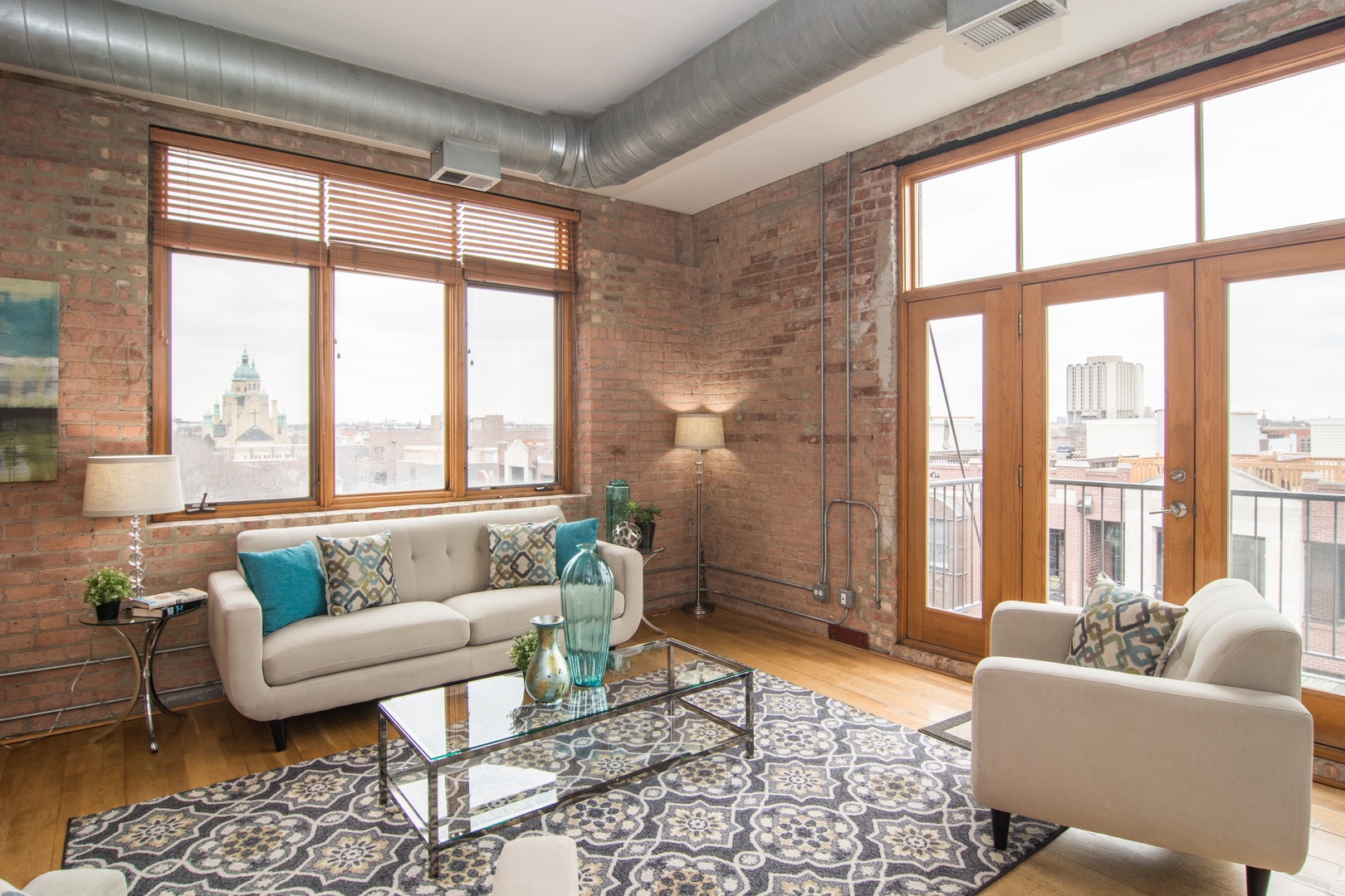2101 West Rice Street, Unit 404 Chicago, IL 60622 - Photo 5 of 13