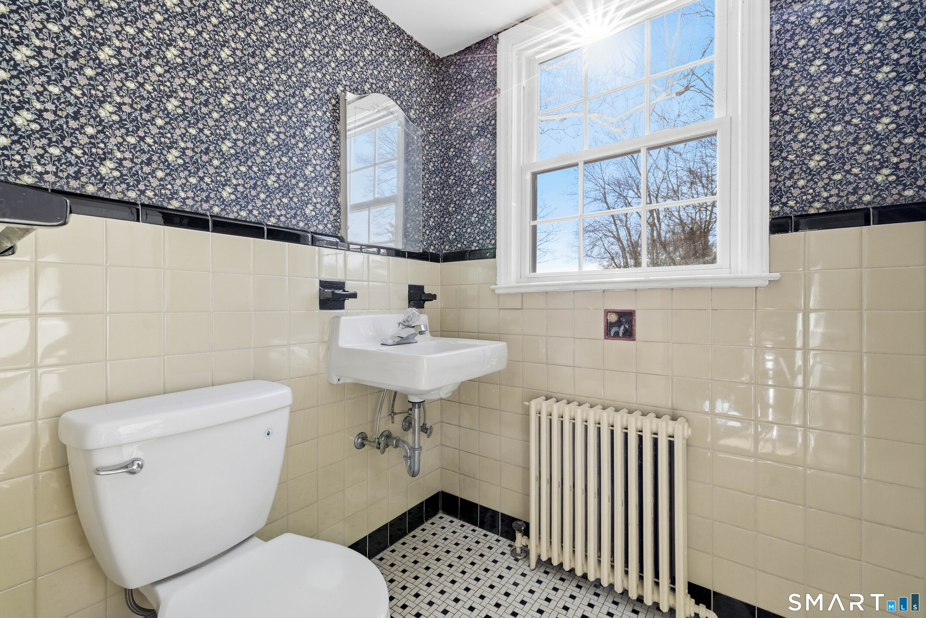 15 Townline Road Hamden, CT 06517 - Photo 25 of 38 Second floor full bathroom