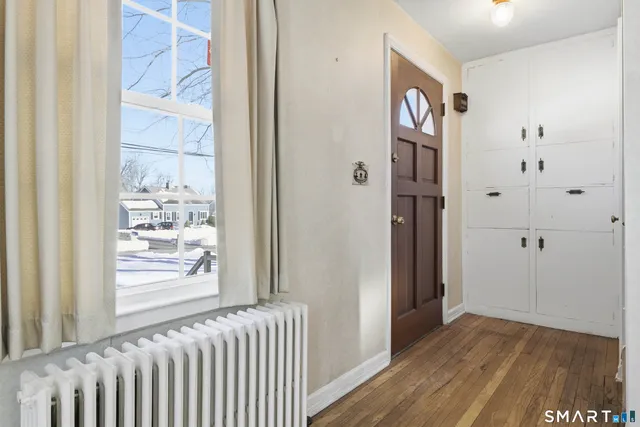 $380,000 | 15 Townline Road, Hamden, CT 06517