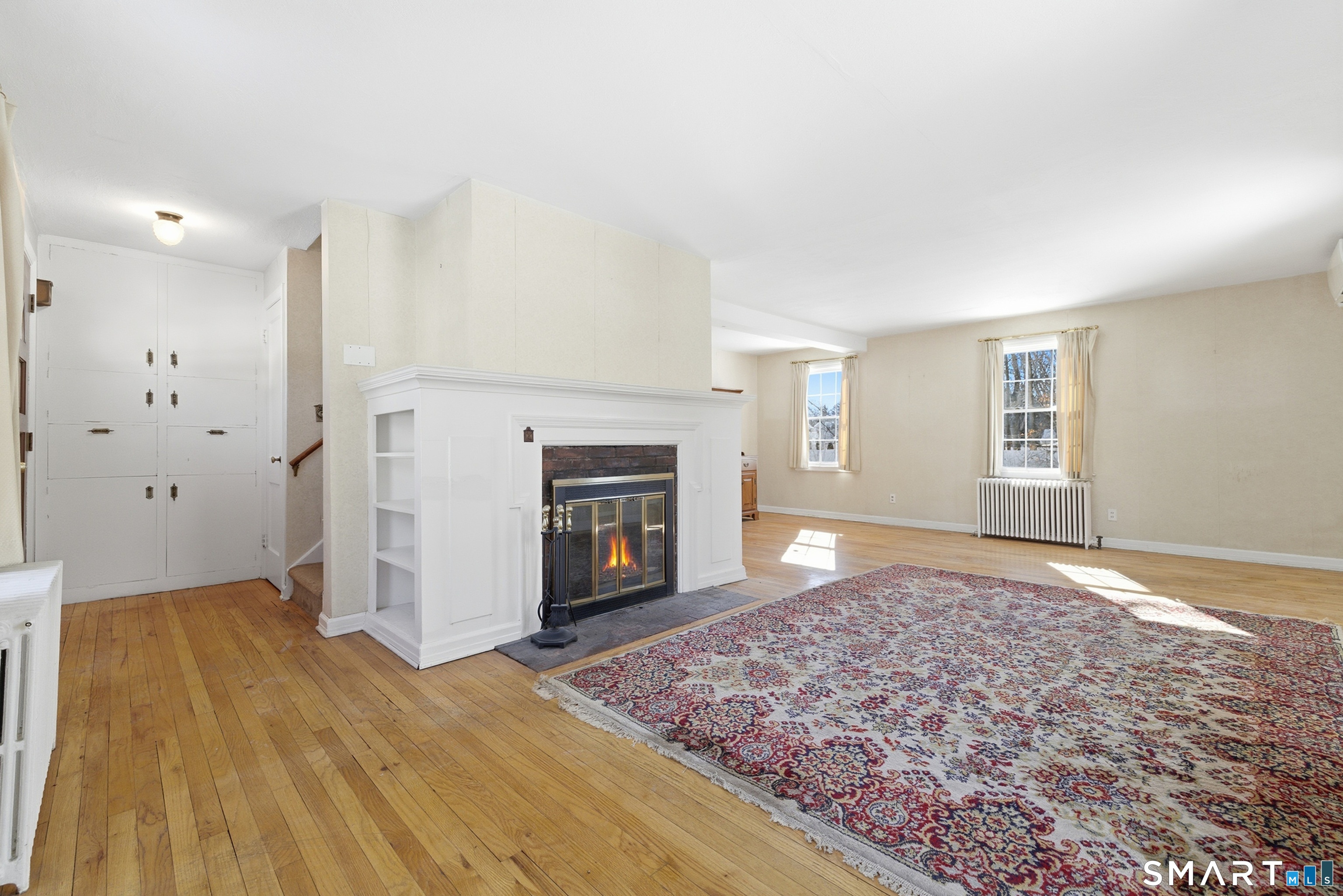 15 Townline Road Hamden, CT 06517 - Photo 4 of 38 Living room