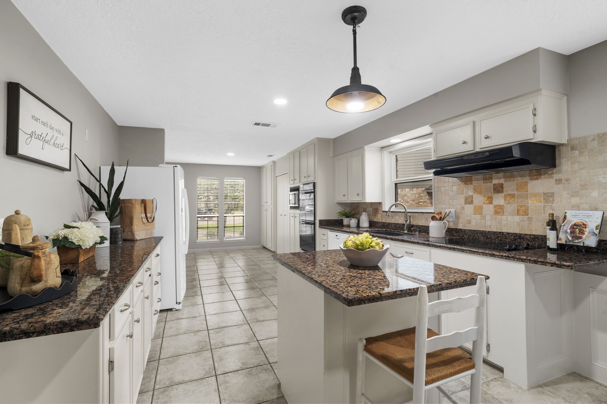 8206 Colonial Oaks Lane Spring, TX 77379 - Photo 17 of 50
