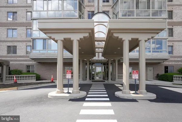 $3,000 | 19365 Cypress Ridge Terrace, Unit 311, Leesburg, VA 20176