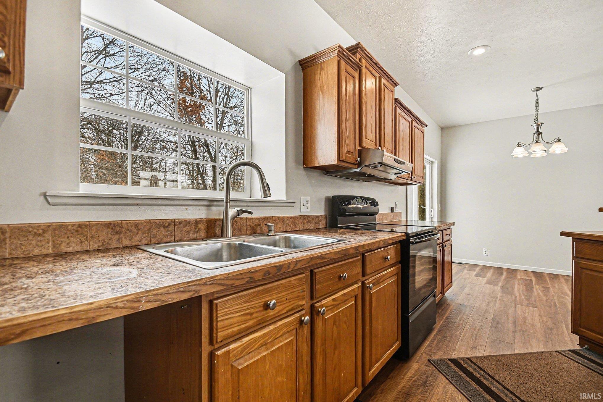 52104 Ash Road Granger, IN 46530 - Photo 5 of 24