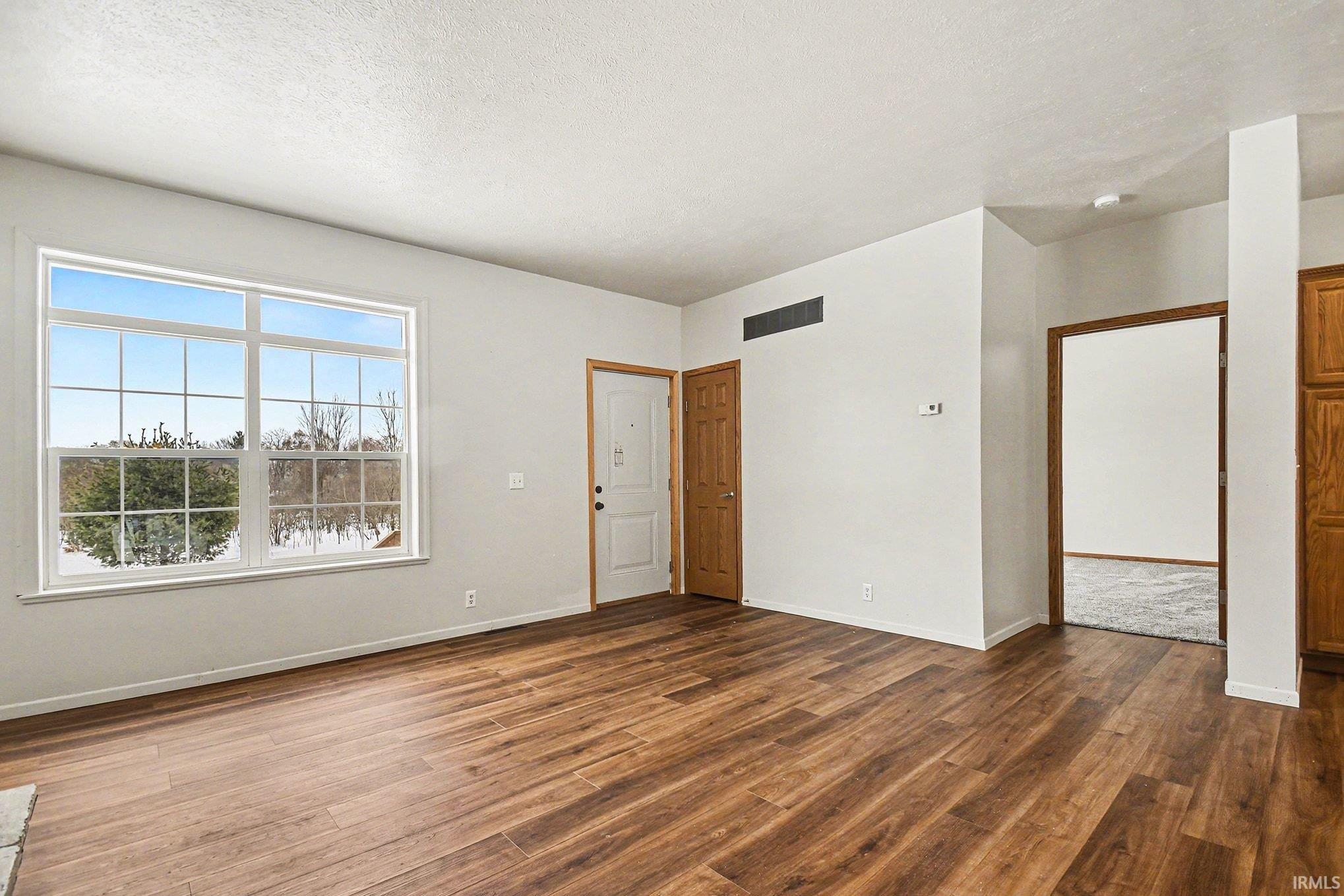 52104 Ash Road Granger, IN 46530 - Photo 6 of 24