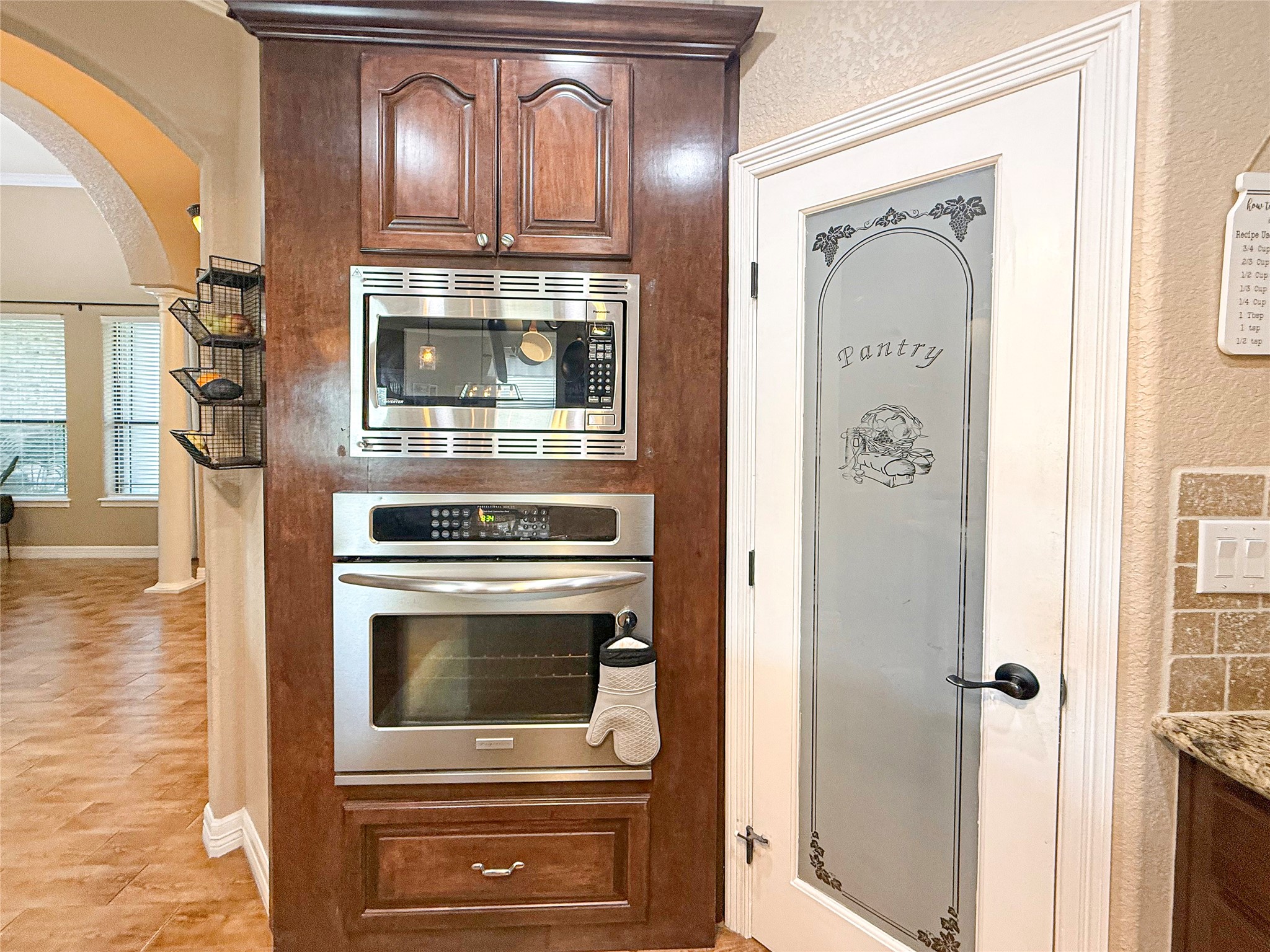 807 Mill Road Angleton, TX 77515 - Photo 19 of 46 Elegant granite countertops combine beauty, durability, and functionality.