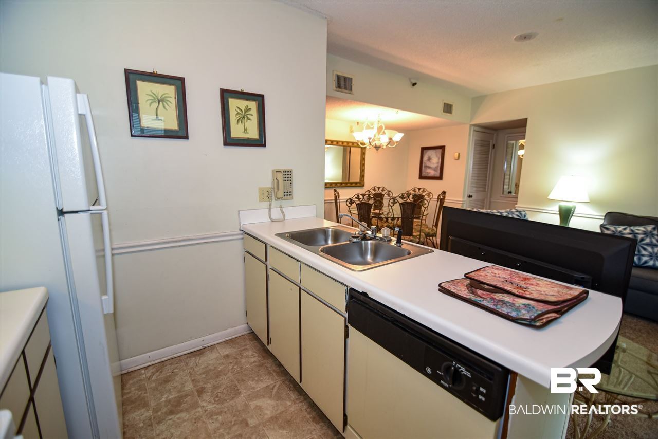 375 Plantation Road, Unit 5311 Gulf Shores, AL 36542 - Photo 6 of 18 Kitchen