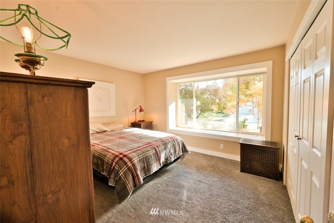 23 218th Place Southeast Bothell, WA 98021 - Photo 12 of 27