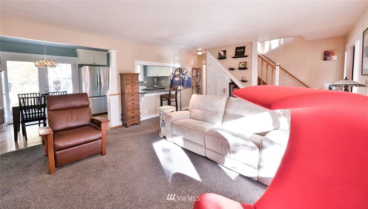 23 218th Place Southeast Bothell, WA 98021 - Photo 8 of 27