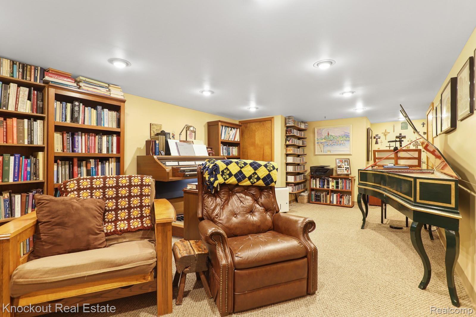 11240 South Evergreen Road Birch Run, MI 48415 - Photo 31 of 44 11240 W Evergreen 48734-34.jpg