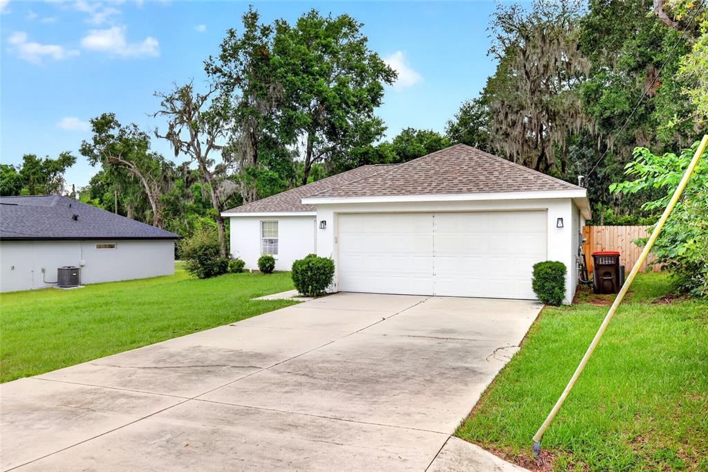 45 Larch Radiel Ocala, FL 34480 - Photo 2 of 35