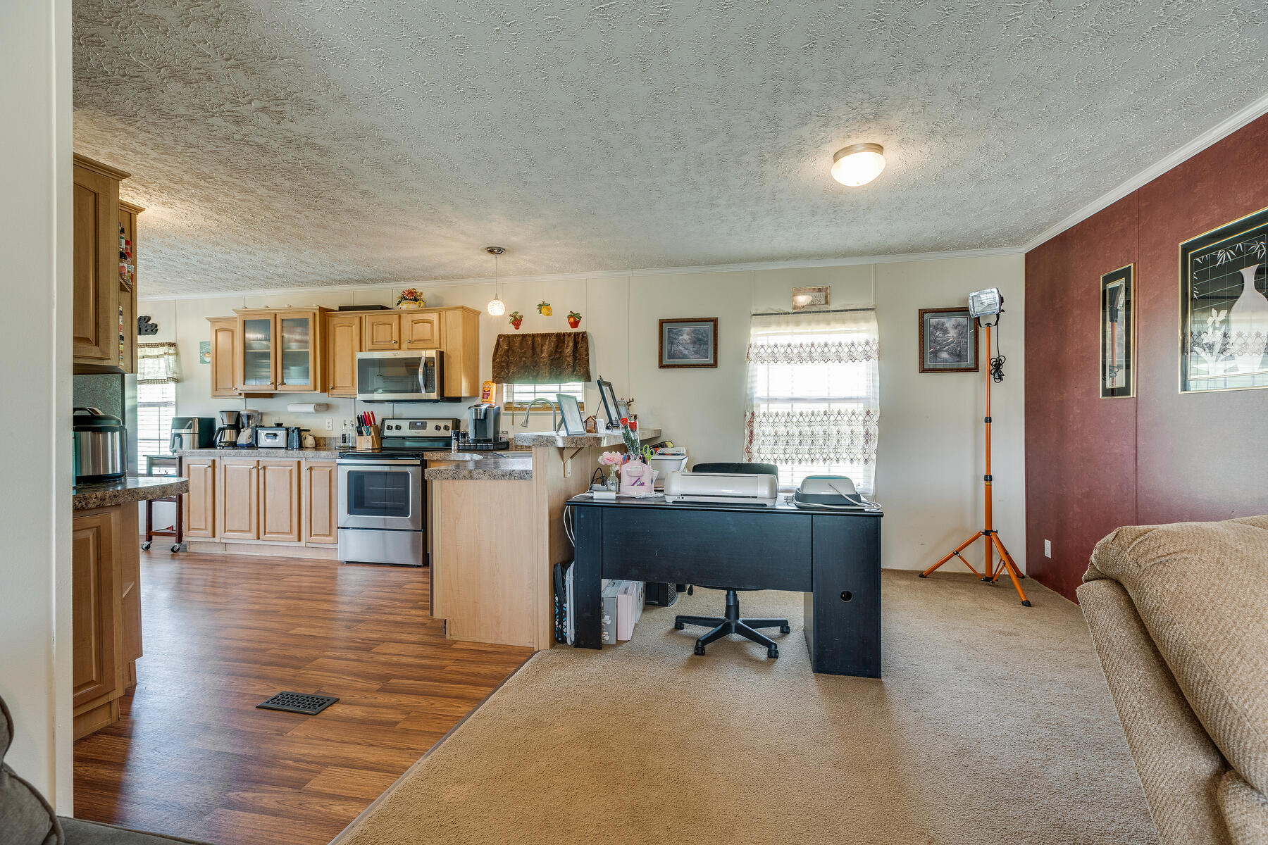 85 Clay Way Greeneville, TN 37745 - Photo 10 of 39 010
