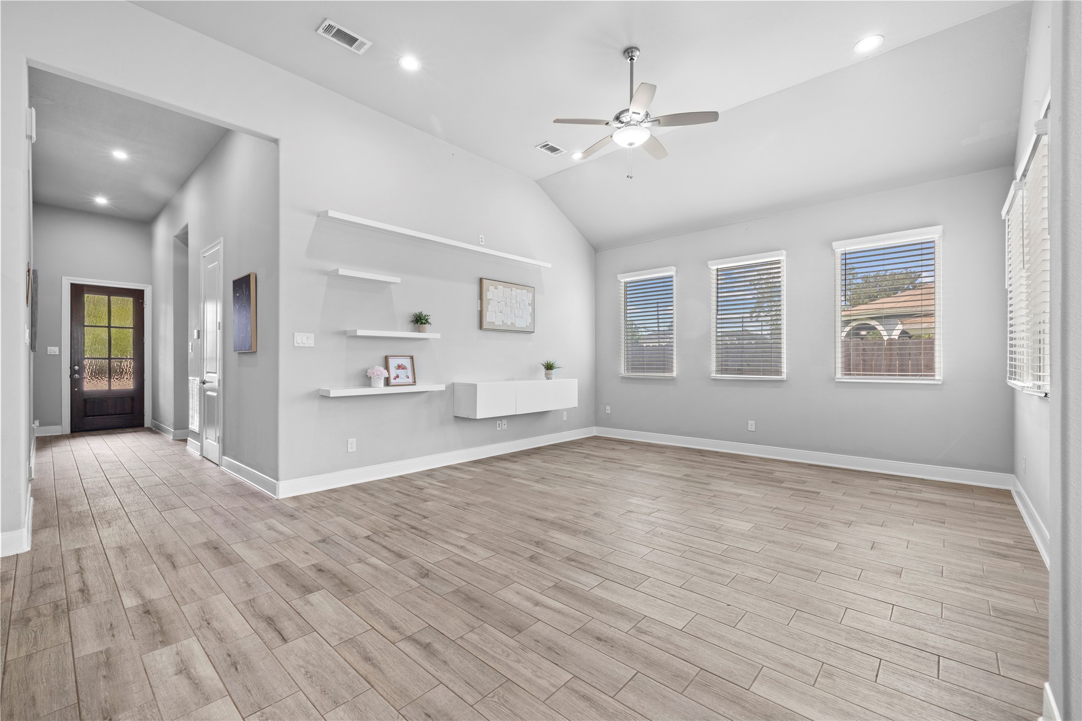 8938 Intervale Street Houston, TX 77075 - Photo 13 of 35 Gallery Image 13