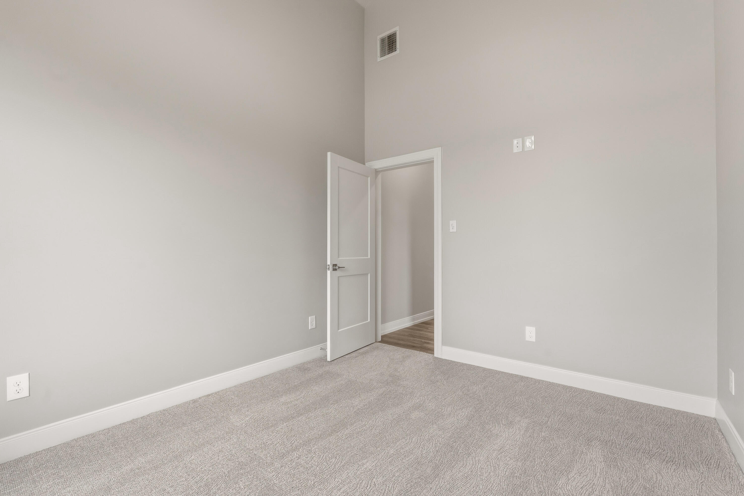 6962 100th Street Lubbock, TX 79424 - Photo 31 of 36 DSC04701