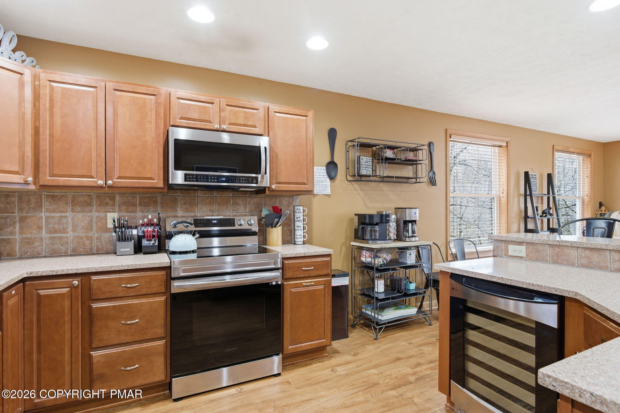 677 South Old Stage Road Albrightsville, PA 18210 - Photo 18 of 67 Kitchen