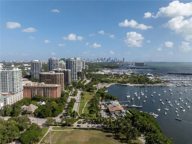 $550,000 | 2951 South Bayshore Drive, Unit 717, Miami, FL 33133