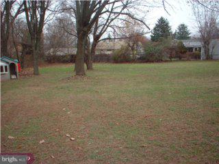 604 Winding Road Horsham, PA 19044 - Photo 2 of 4 Gallery Image 2
