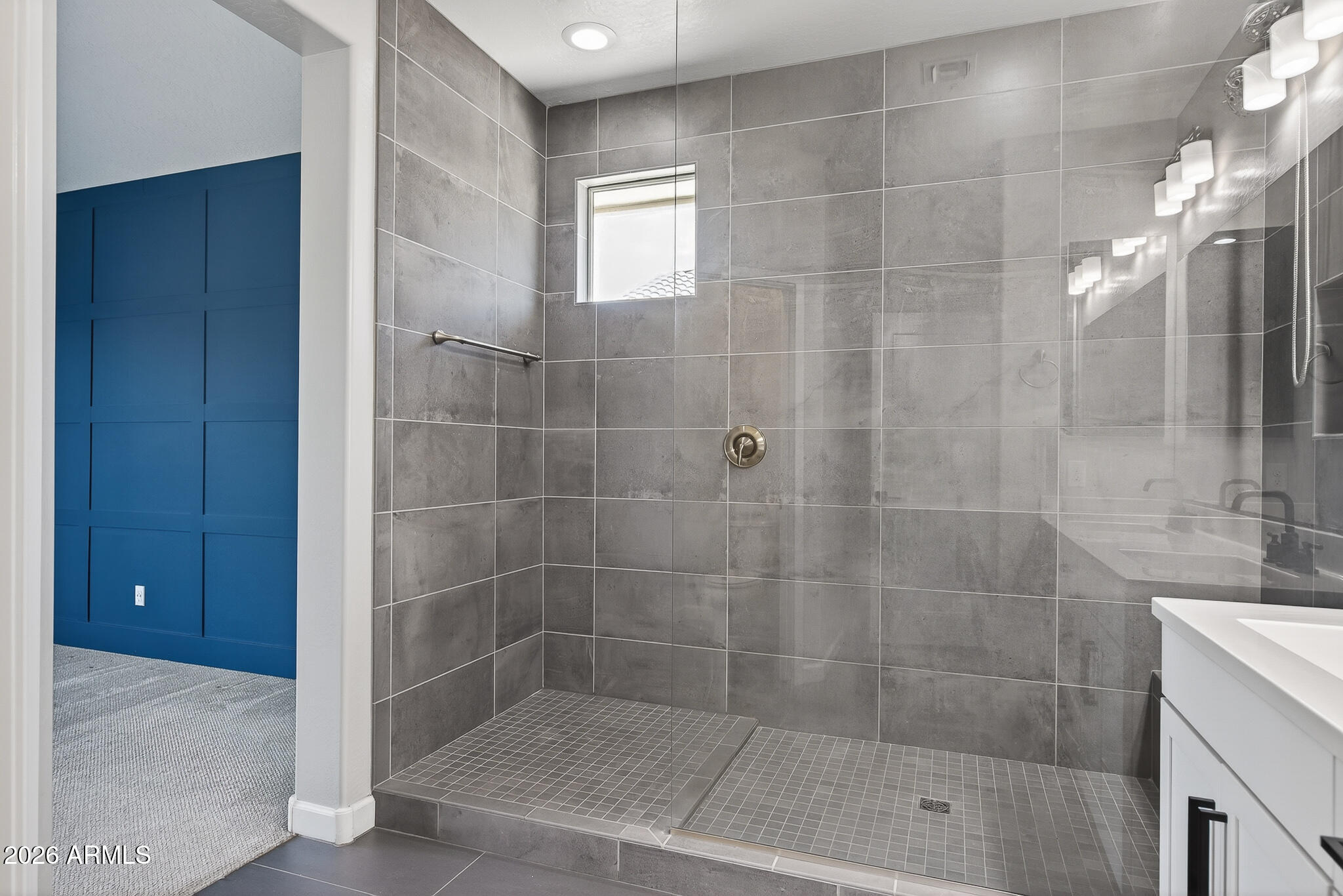 14363 West Charter Oak Road Surprise, AZ 85379 - Photo 10 of 33 16) PRIMARY BATH