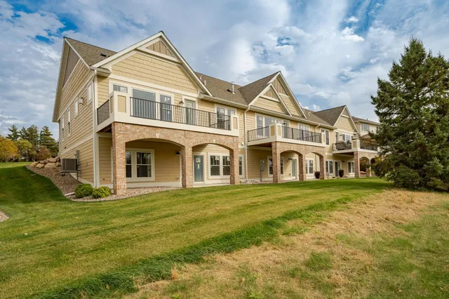 $569,900 | 1483 Belvior Lane Northeast, Byron, MN 55920