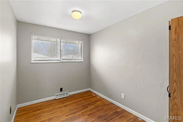 $900 | 1158 Reale Avenue, St. Louis, MO 63138