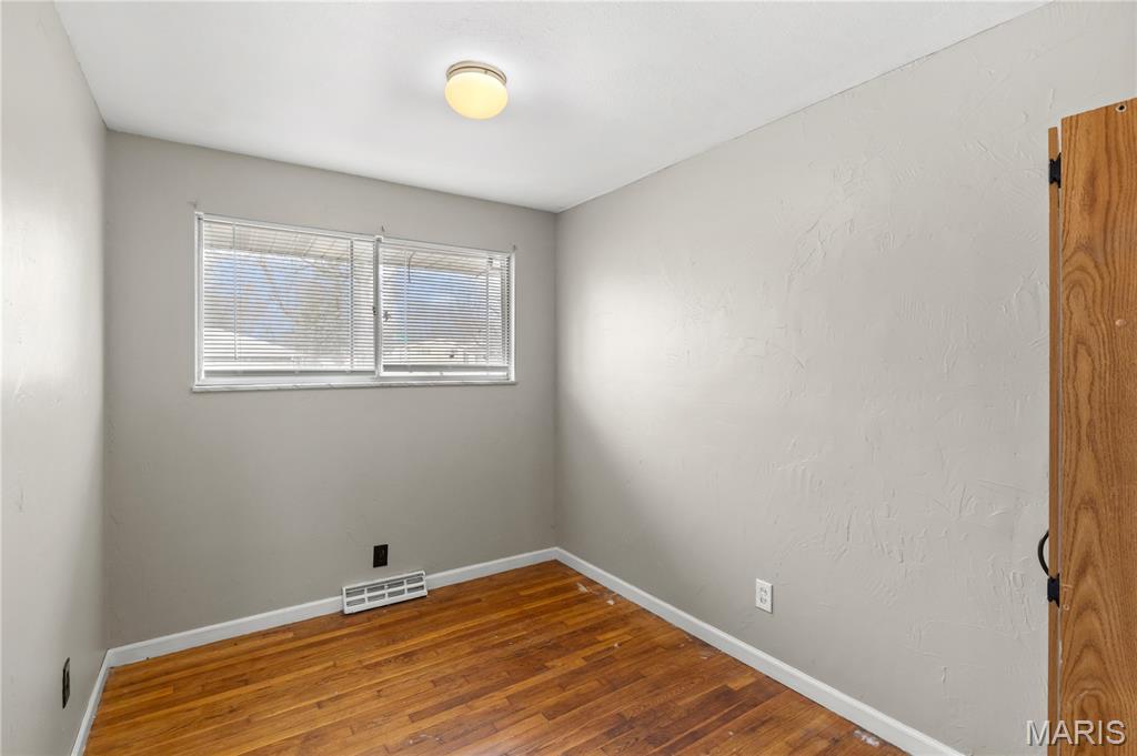 1158 Reale Avenue St. Louis, MO 63138 - Photo 10 of 18