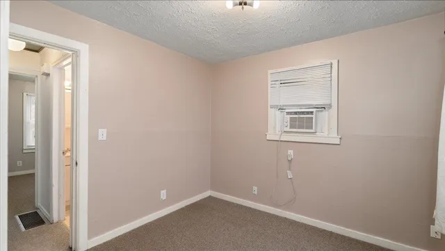 $240,000 | 921 East Lacrosse Avenue, Spokane, WA 99207