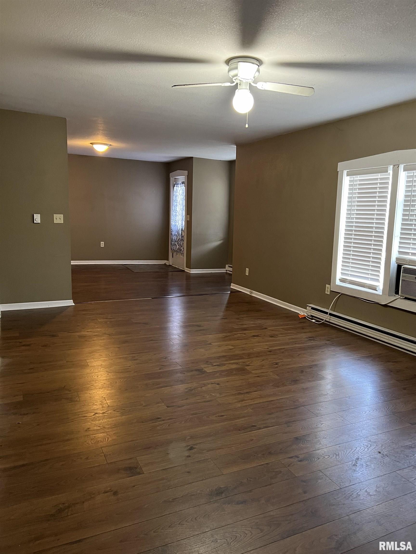 135 East Main Street Mount Sterling, IL 62353 - Photo 16 of 18