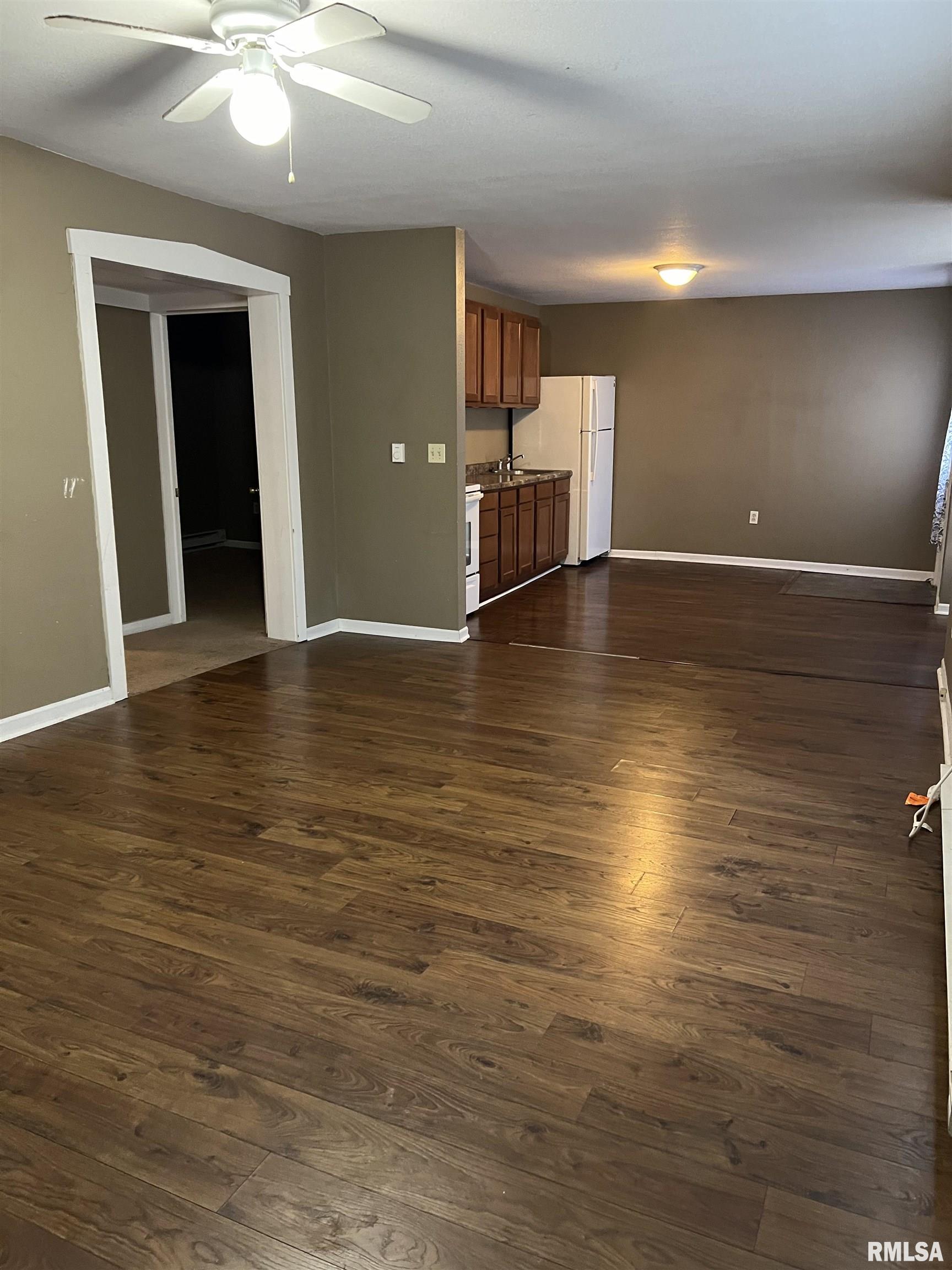 135 East Main Street Mount Sterling, IL 62353 - Photo 17 of 18