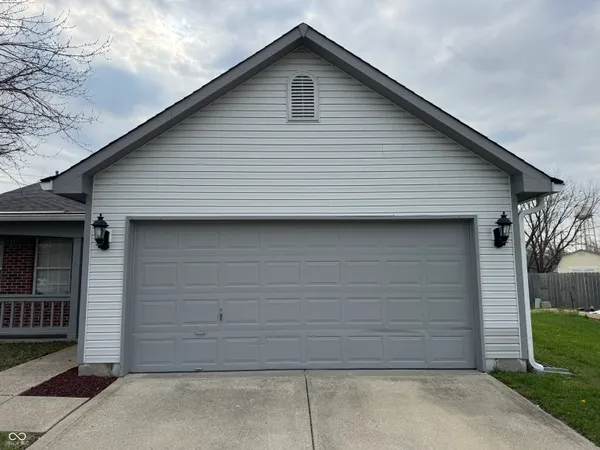 $1,595 | 61 Pine Court, Whiteland, IN 46184