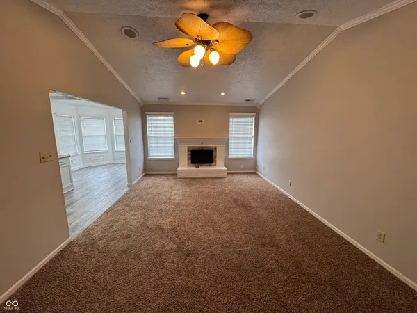 $1,595 | 61 Pine Court, Whiteland, IN 46184