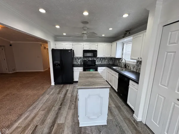 $1,595 | 61 Pine Court, Whiteland, IN 46184