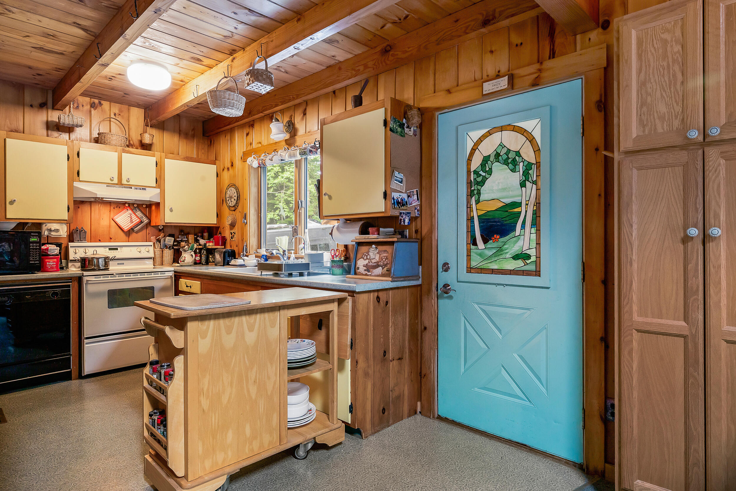 39 Arbor Way Rangeley, ME 04970 - Photo 12 of 36 Custom Stain Glass