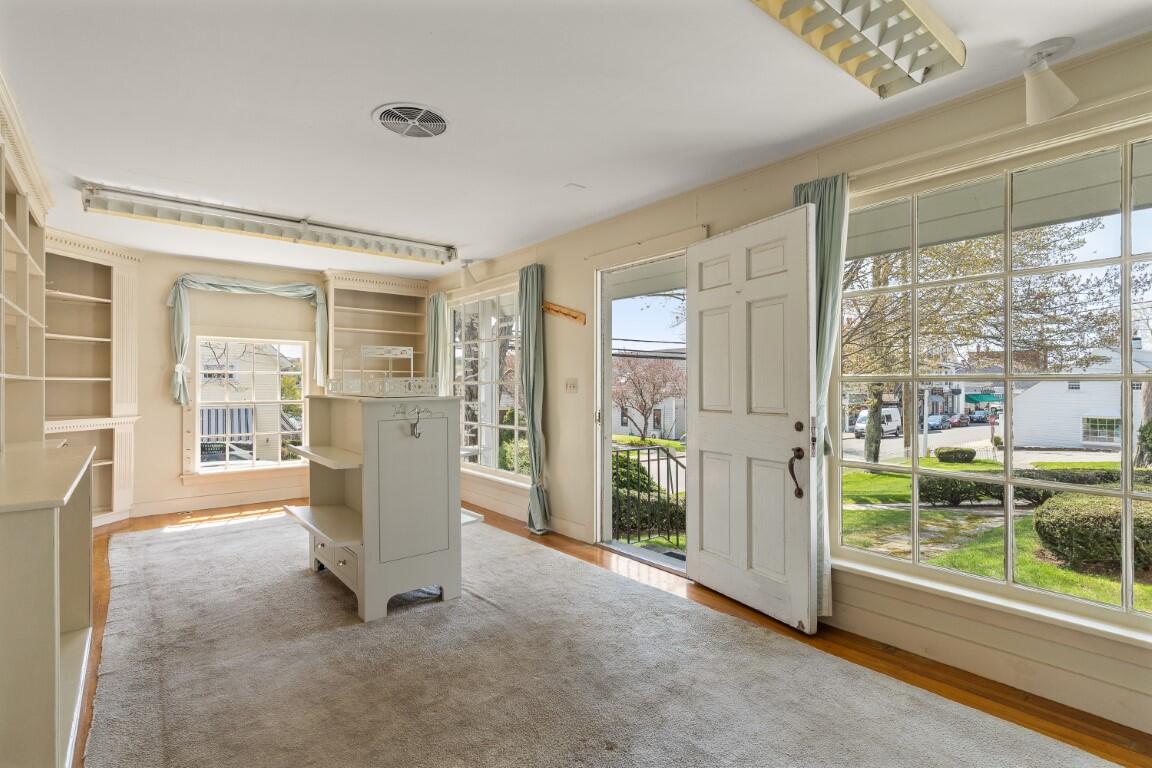 34 Townsend Avenue Boothbay Harbor, ME 04538 - Photo 23 of 32 24