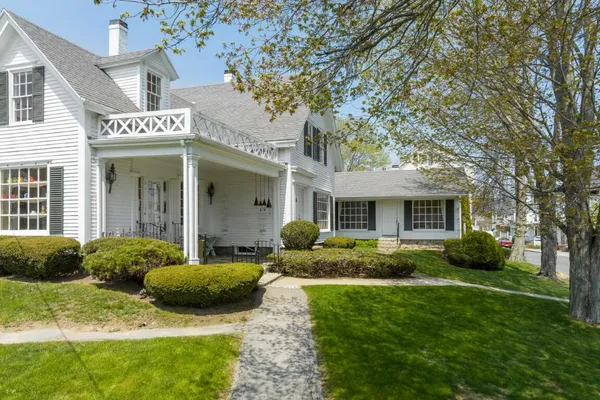$795,000 | 34 Townsend Avenue, Boothbay Harbor, ME 04538