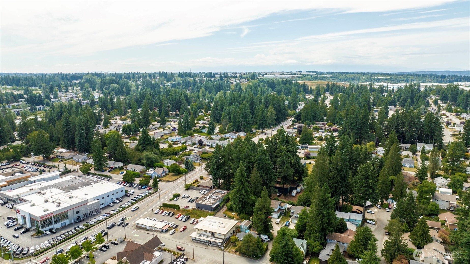 6705 Cady Road Everett, WA 98203 - Photo 12 of 16 a view of a city