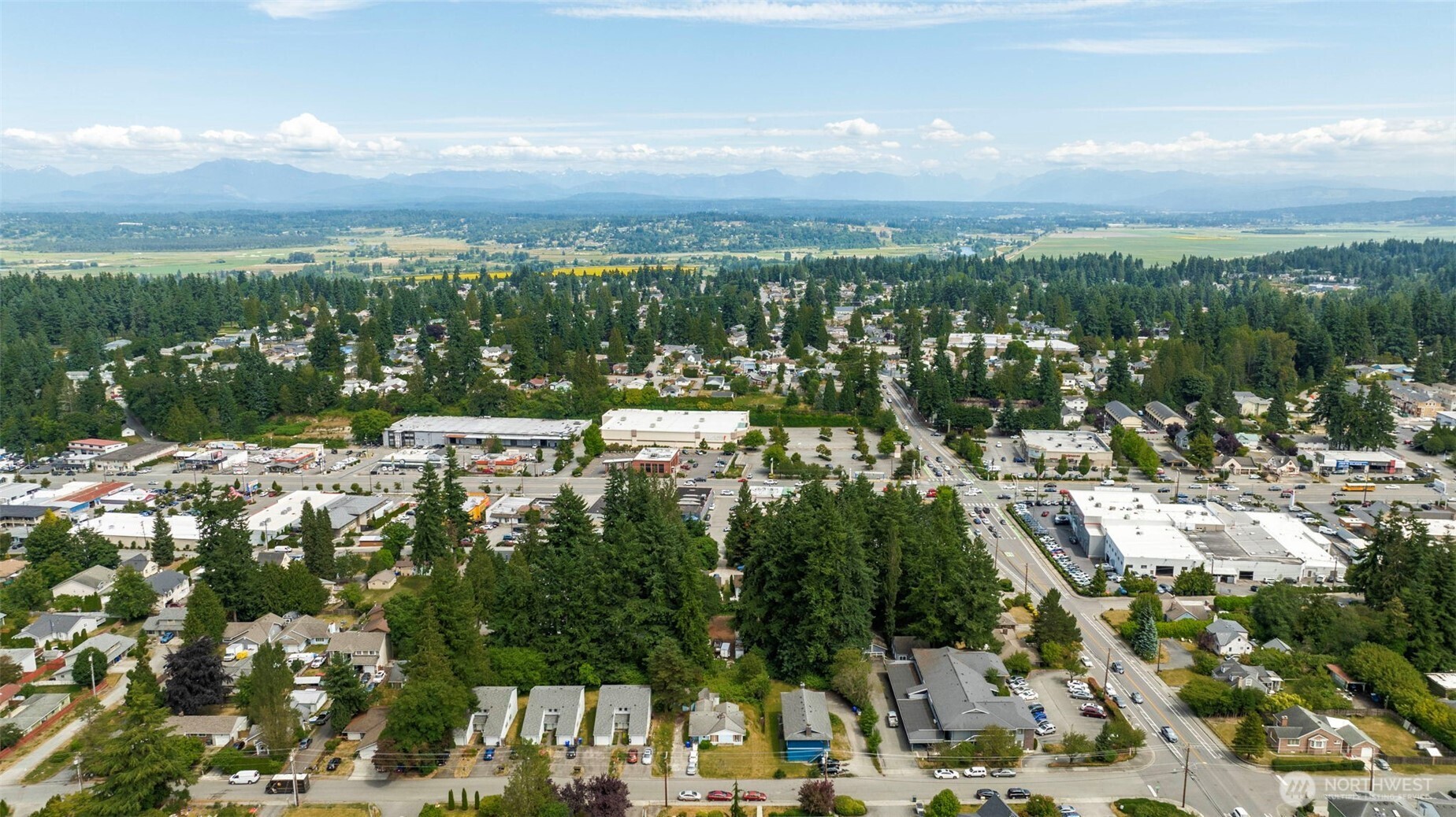 6705 Cady Road Everett, WA 98203 - Photo 16 of 16 a view of a city