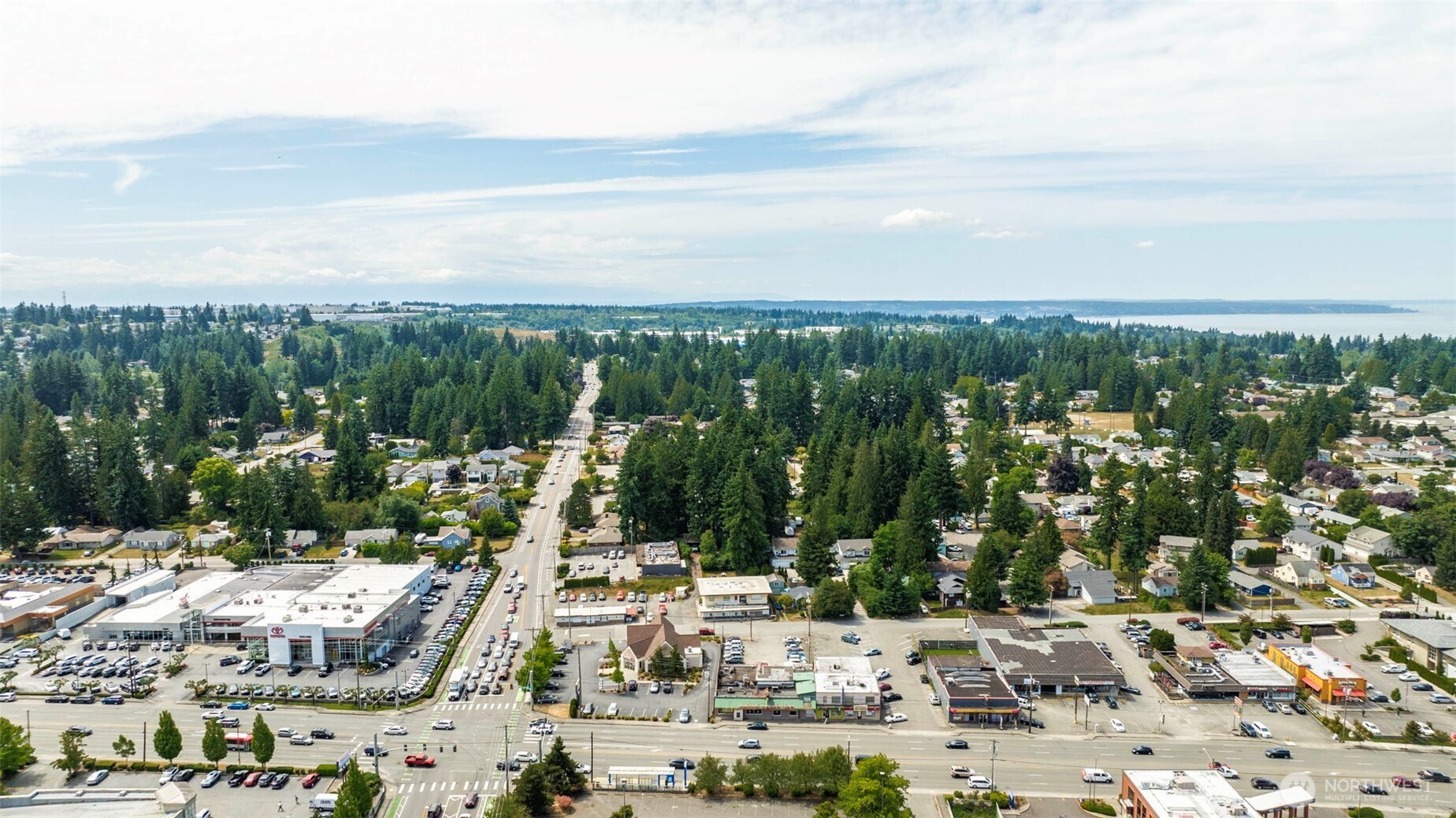 6705 Cady Road Everett, WA 98203 - Photo 9 of 16 a view of a city
