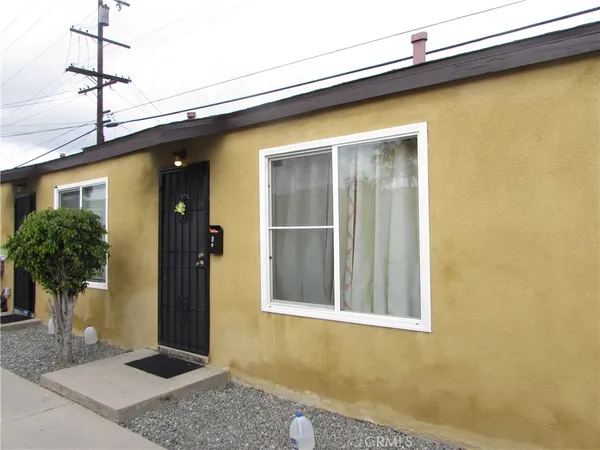 $865,000 | 5115 Loma Vista Avenue, Maywood, CA 90270