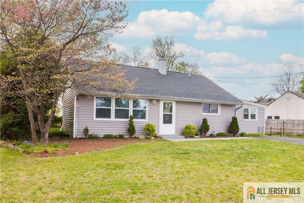 509 New Durham Road Piscataway, NJ 08854 - Photo 3 of 21