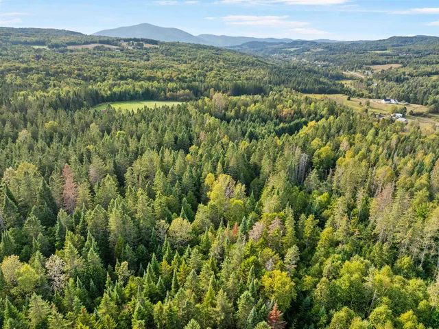 $295,000 | Harrys Way, Colebrook, NH 03576