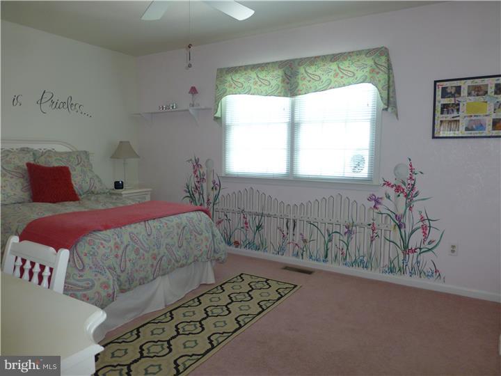 2920 Duffield Lane Sinking Spring, PA 19608 - Photo 19 of 25 Bedroom