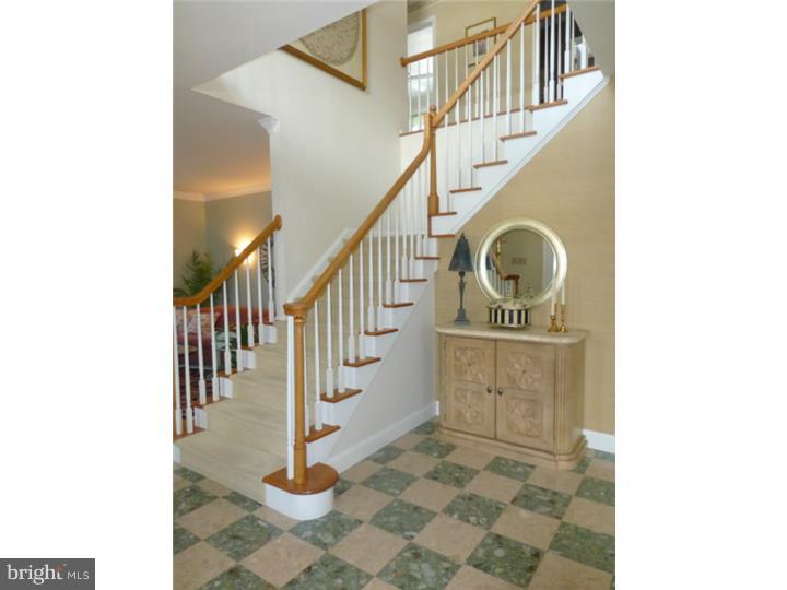 2920 Duffield Lane Sinking Spring, PA 19608 - Photo 8 of 25 Foyer