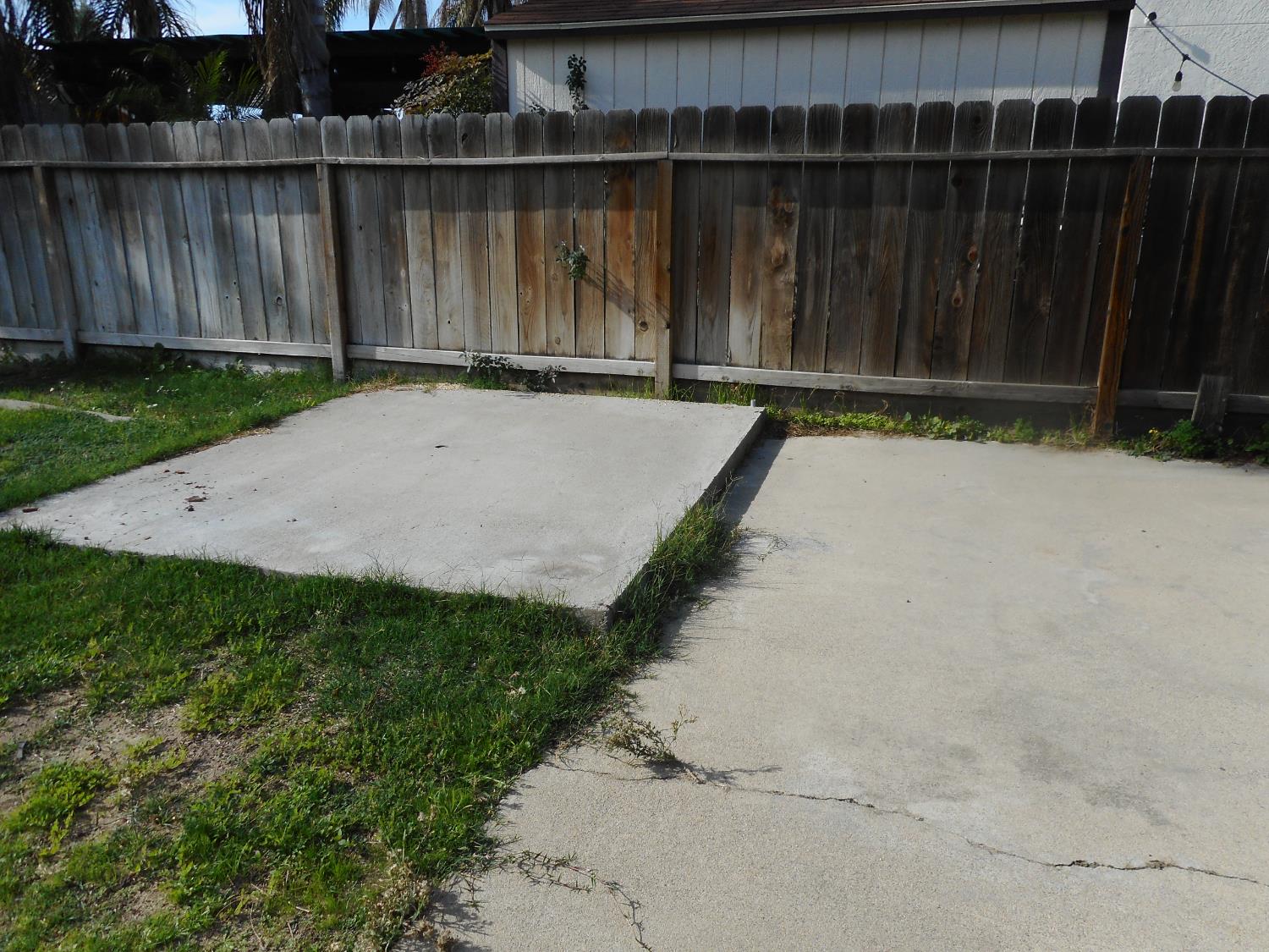 1432 Don Pedro Road Ceres, CA 95307 - Photo 46 of 56 a backyard of a house