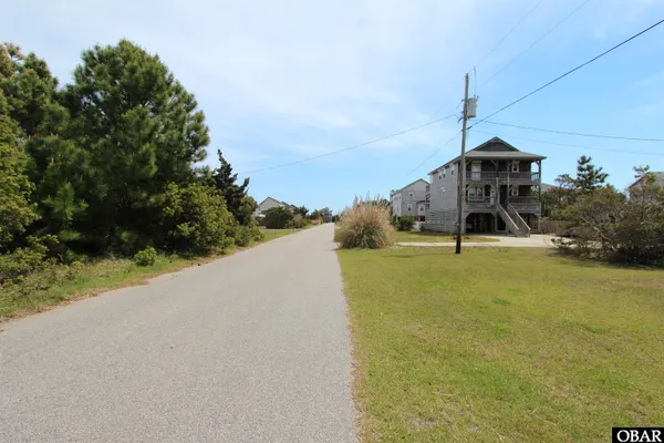 $595,000 | 25226 Bold Dune Drive, Waves, NC 27982