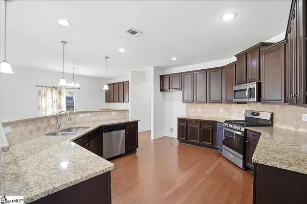$539,000 | 388 Heritage Point Drive, Simpsonville, SC 29681