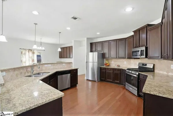$539,000 | 388 Heritage Point Drive, Simpsonville, SC 29681