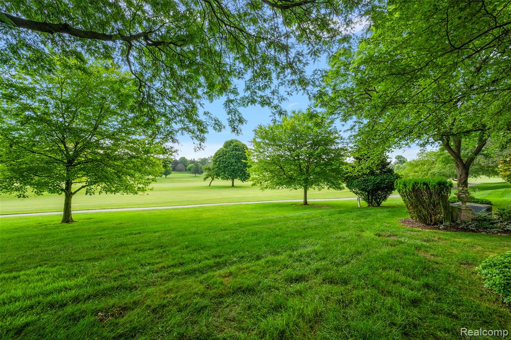 968 Golfview Court Rochester Hills, MI 48307 - Photo 42 of 42