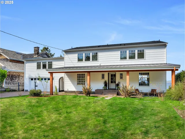 $2,575,000 | 3232 Sunset Boulevard, Seaside, OR 97138