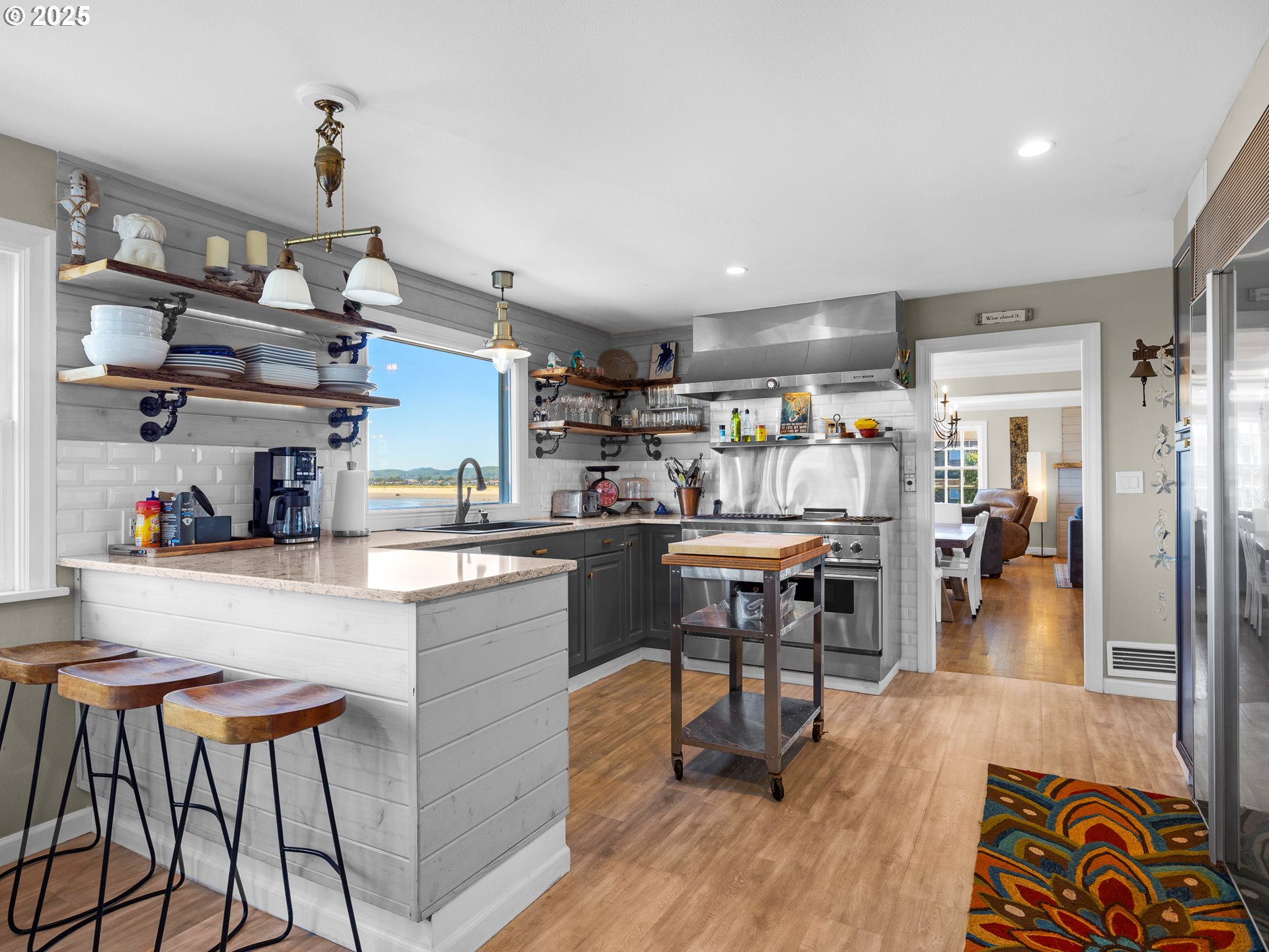 3232 Sunset Boulevard Seaside, OR 97138 - Photo 16 of 48 Kitchen